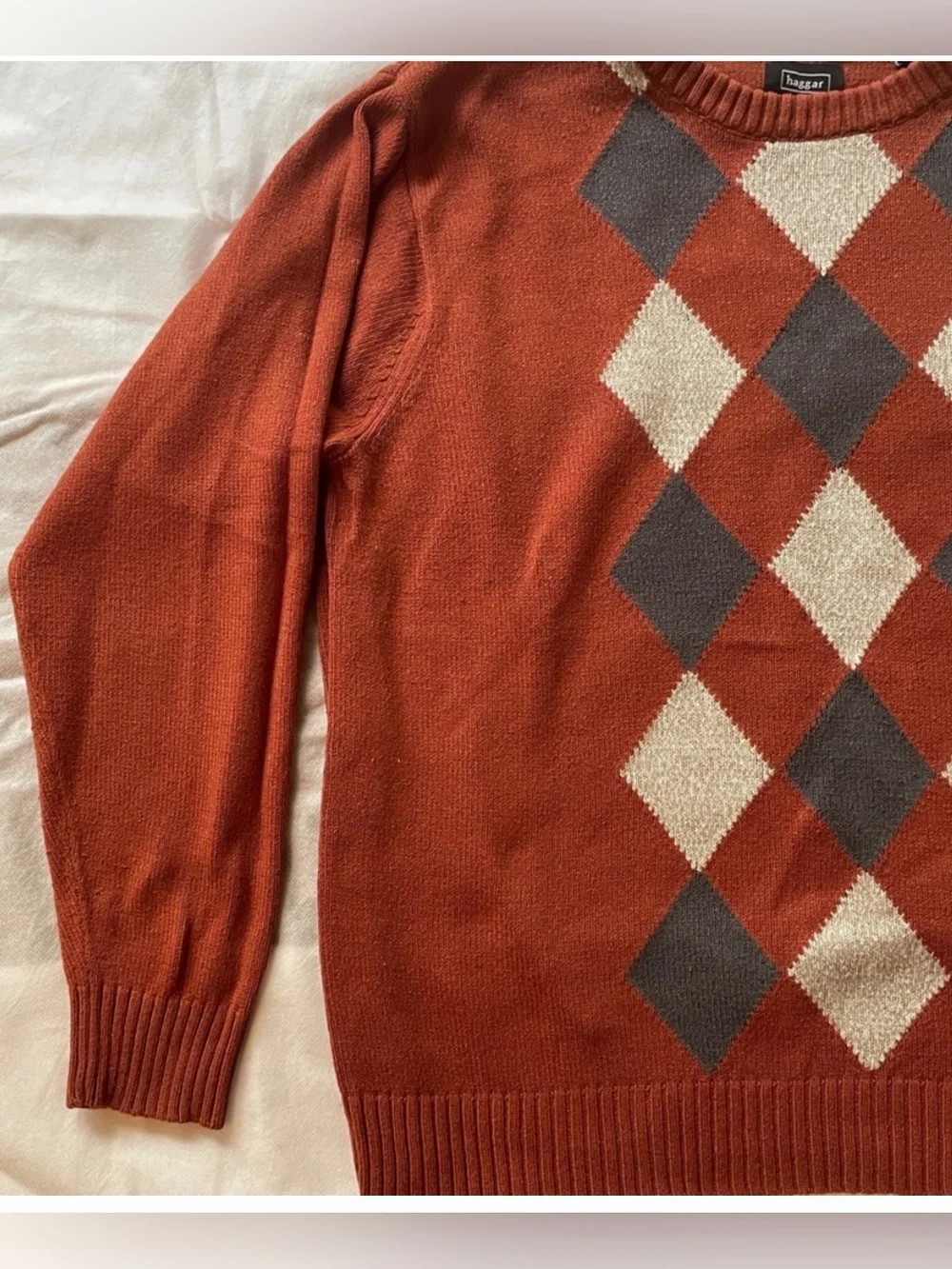 Haggar Dark Orange Argyle Men’s Crewneck Sweater, large